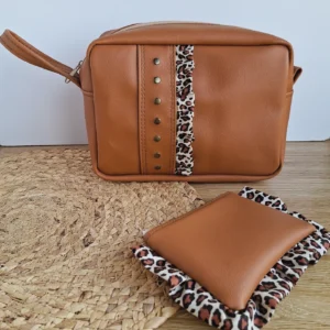 Neceser Camila -Café c/ animal print- y monedero