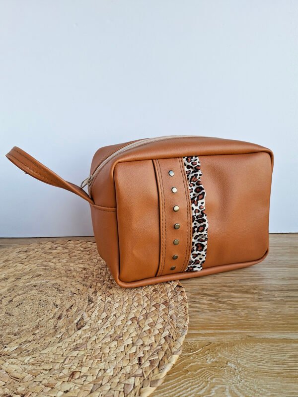 Neceser Camila -Café c/ animal print-